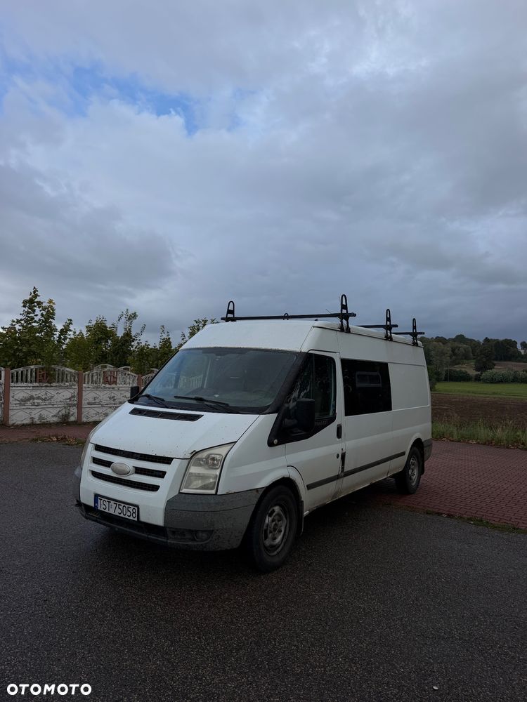 Ford Transit - 1