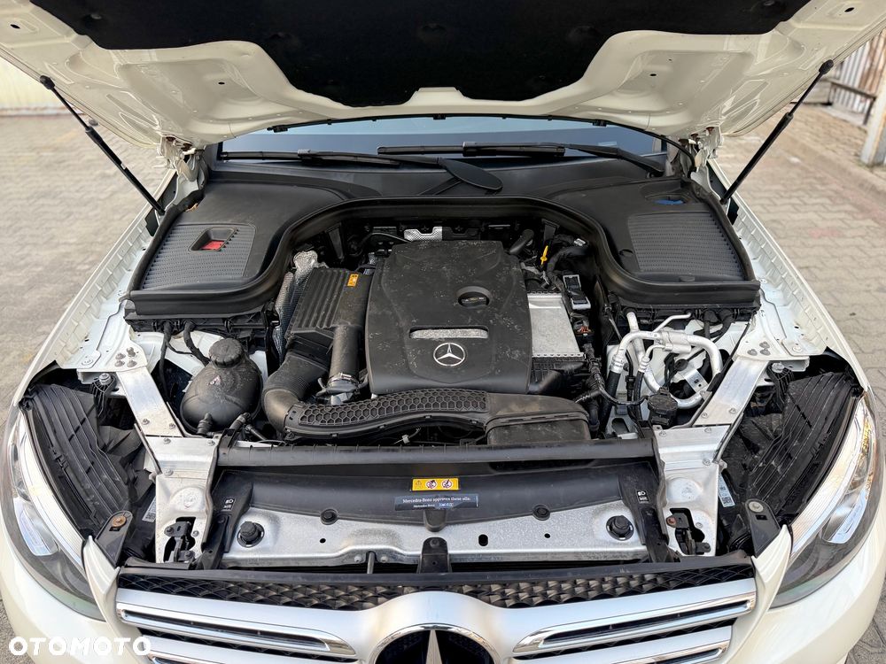 Mercedes-Benz GLC - 9