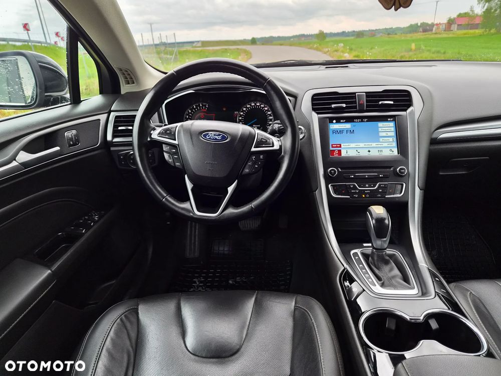 Ford Mondeo 2.0 TDCi STart-Stopp PowerShift-Aut ST-Line - 4