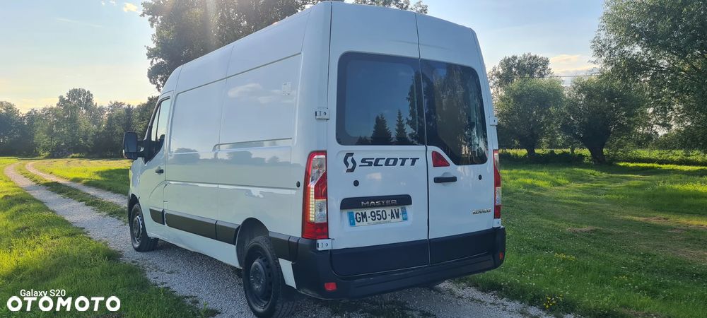 Renault Master L2H2 klima niski przebieg 156 - 4