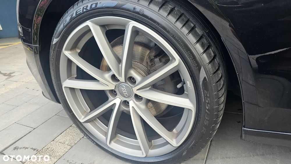 Audi A4 Avant 2.0 TDI DPF S line Sportpaket - 16