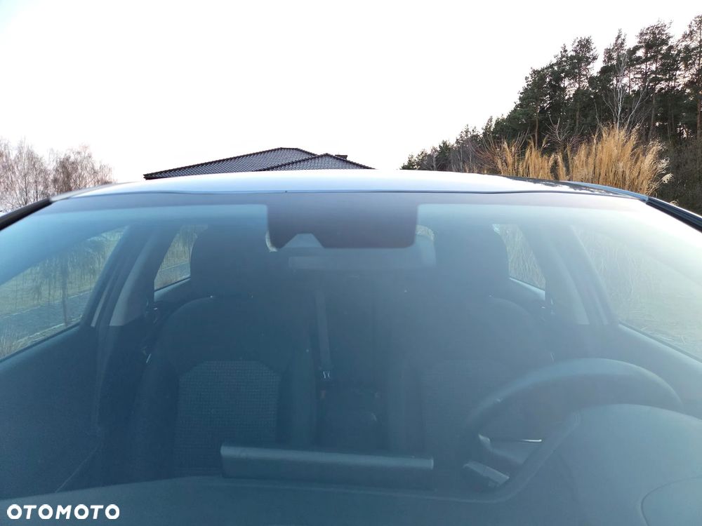 Kia Ceed 1.5 T-GDI S - 32