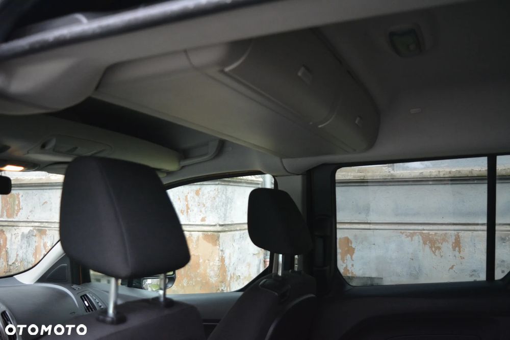 Ford Tourneo Connect 1.0 EcoBoost Start-Stop Ambiente - 10