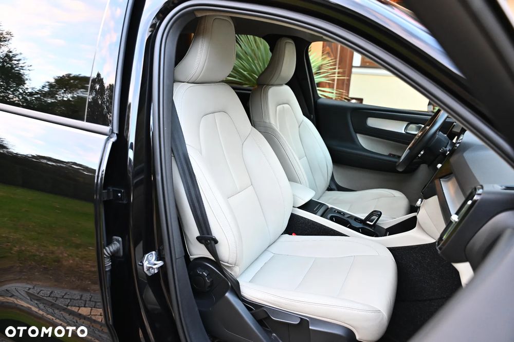Volvo XC 40 - 15