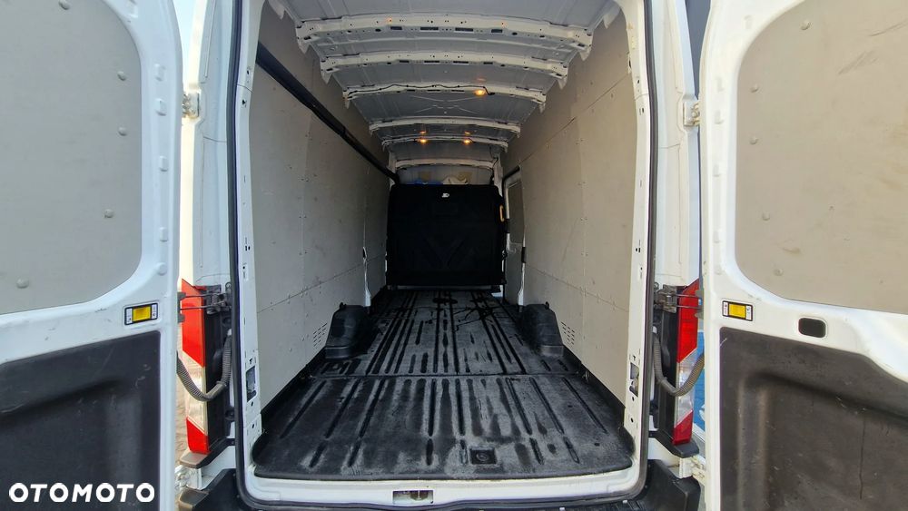 Ford Transit - 14