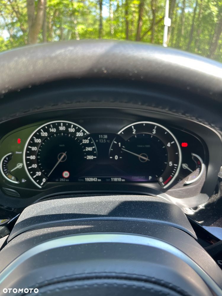 BMW Seria 5 - 25