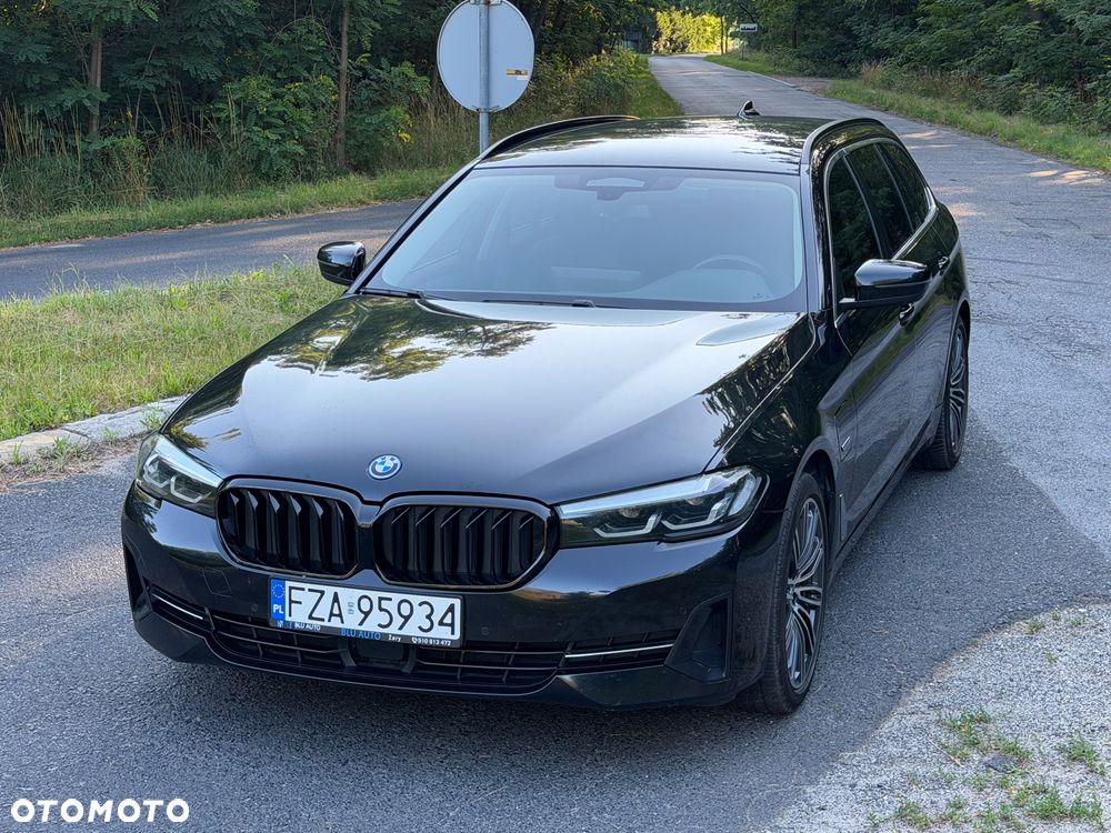 BMW Seria 5 530e Luxury Line sport - 13