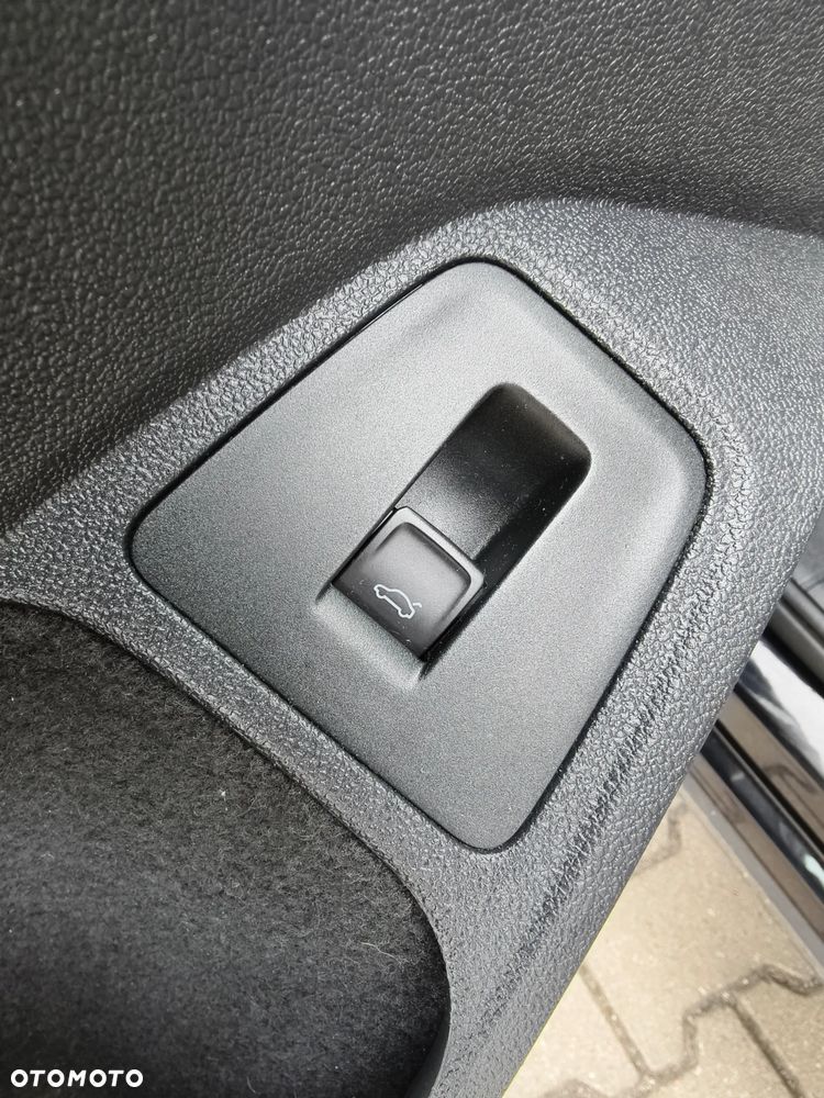 Volkswagen Tiguan 2.0 TDI SCR Join - 18
