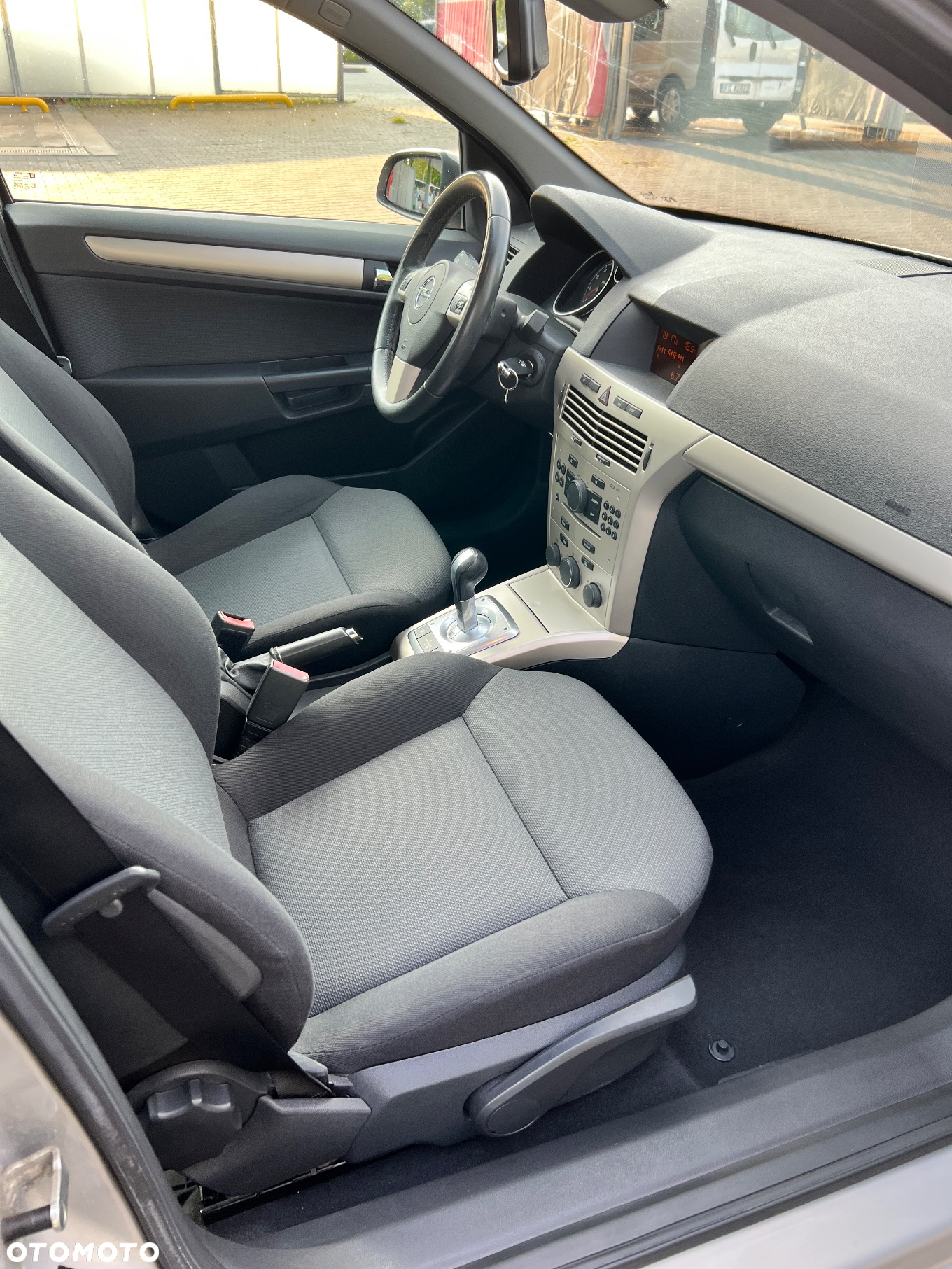 Opel Astra III 1.4 Elegance Easytronic - 12