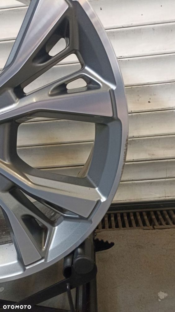 FALGA ALUMINIOWA FORD FoMoCo 8x18 5x108 ET 55 - 3