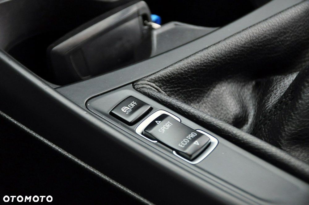 BMW Seria 1 - 37