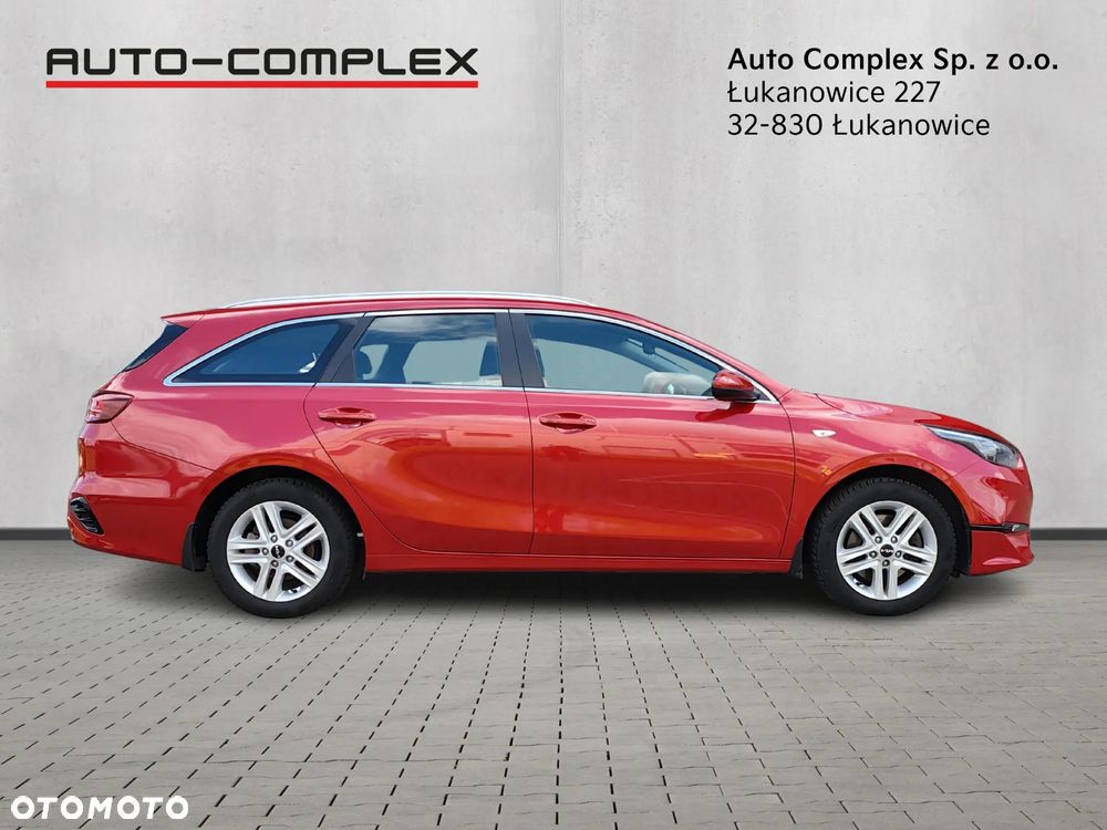 Kia Ceed 1.5 T-GDI M - 6