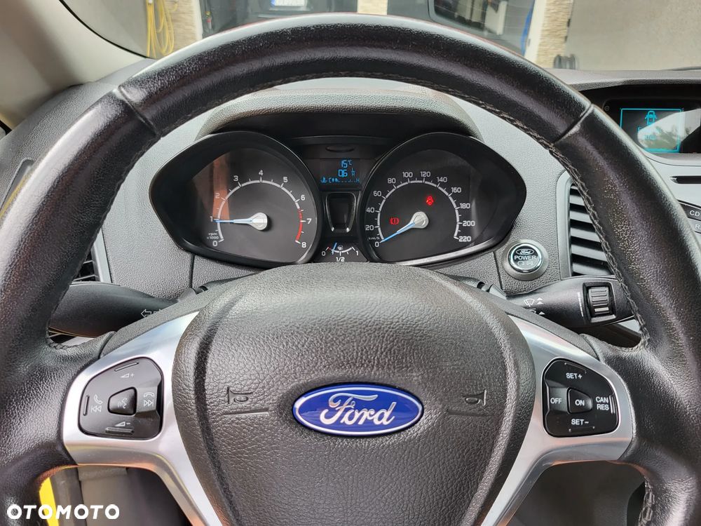 Ford EcoSport 1.0 EcoBoost - 27