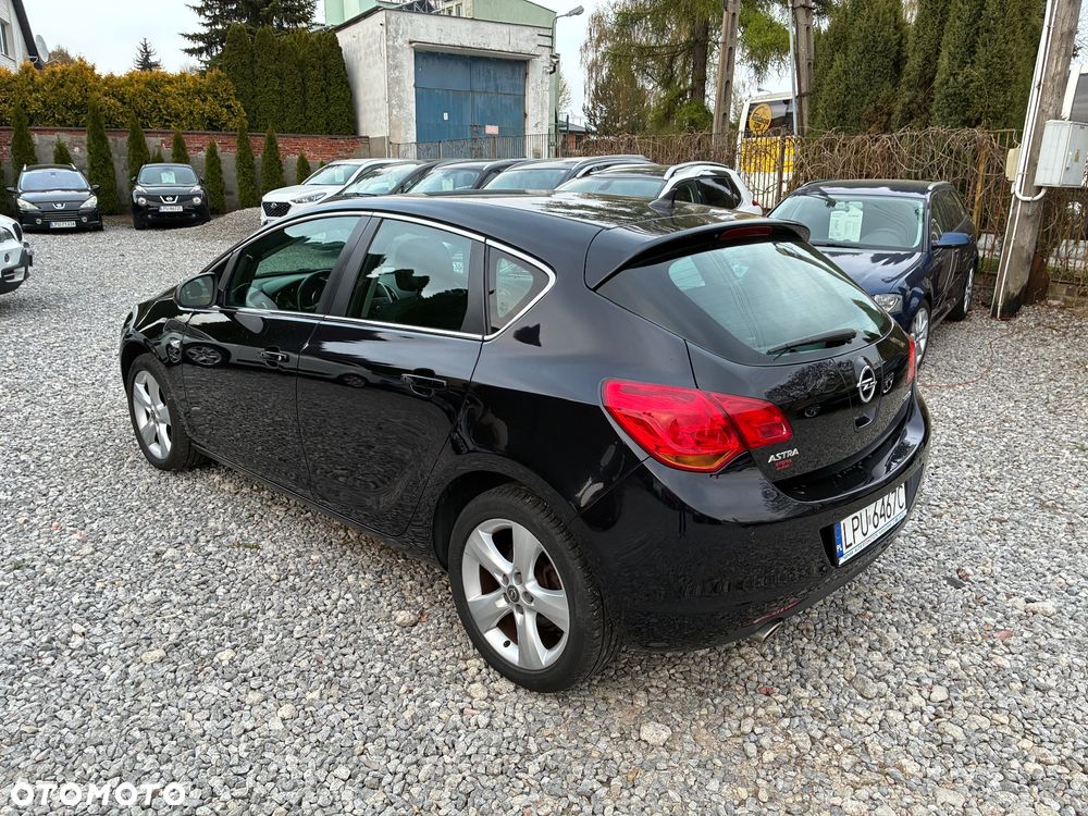Opel Astra 1.4 Turbo Design Edition - 5