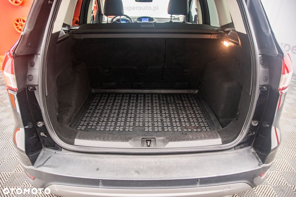 Ford Kuga 2.0 TDCi 4WD Titanium - 30