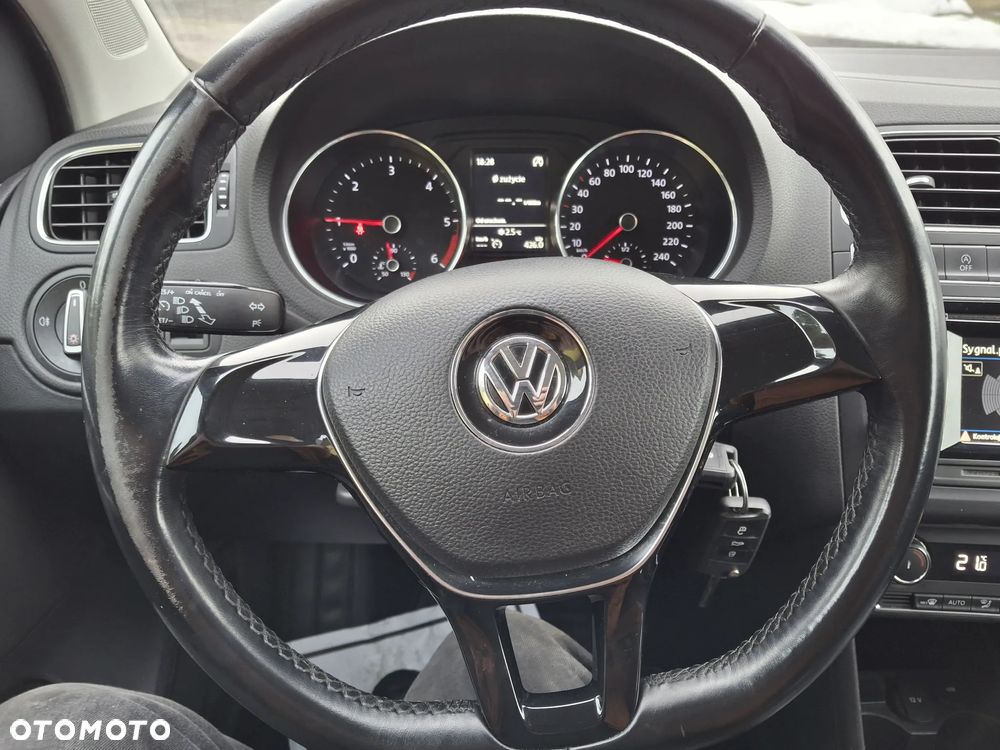 Volkswagen Polo 1.4 TDI (Blue Motion Technology) Highline - 20