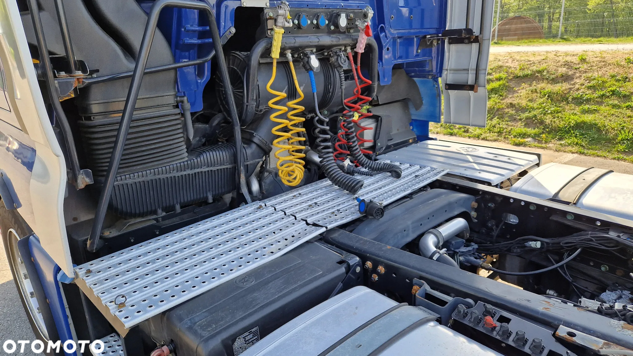 MAN TGX 460 Lift  Lowdeck z Niemiec  dwa zbiorniki - 17