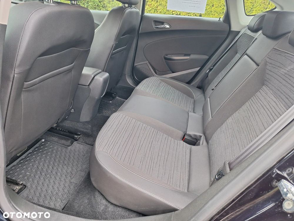 Opel Astra 1.4 T Active EU6 - 7