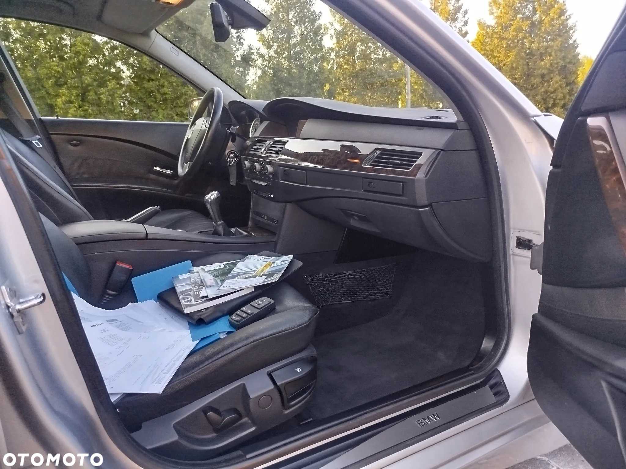 BMW Seria 5 520i - 17