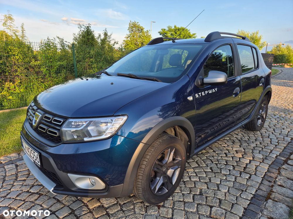 Dacia Sandero TCe 90 Celebration - 2