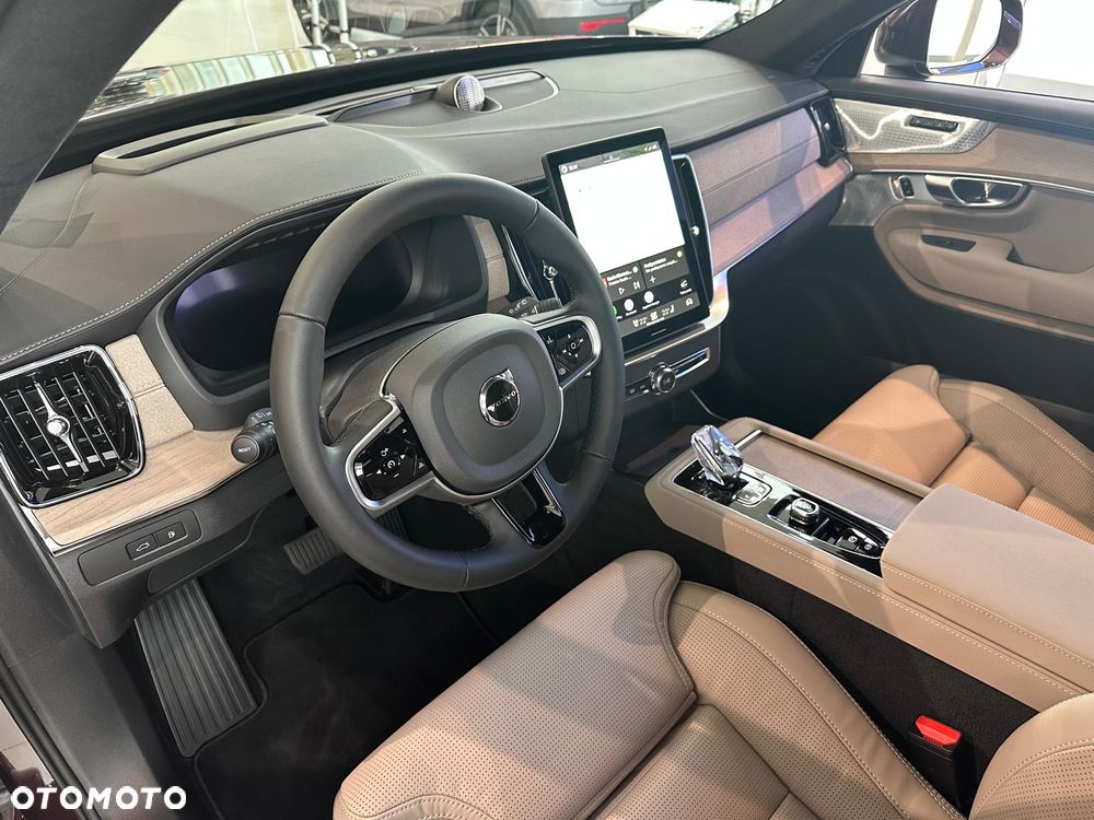 Volvo XC 90 T8 AWD Plug-In Hybrid Ultra Bright 7os - 11