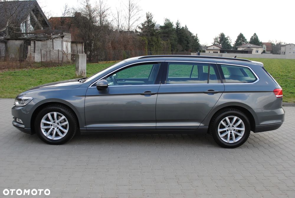 Volkswagen Passat - 37