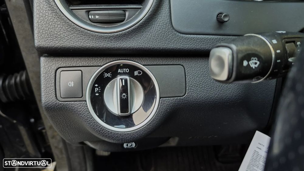Mercedes-Benz C 220 Station CDI Avantgarde Edition - 13