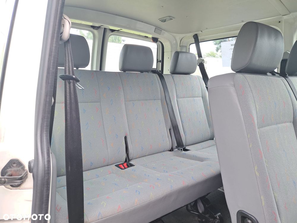 Volkswagen T5 - 9