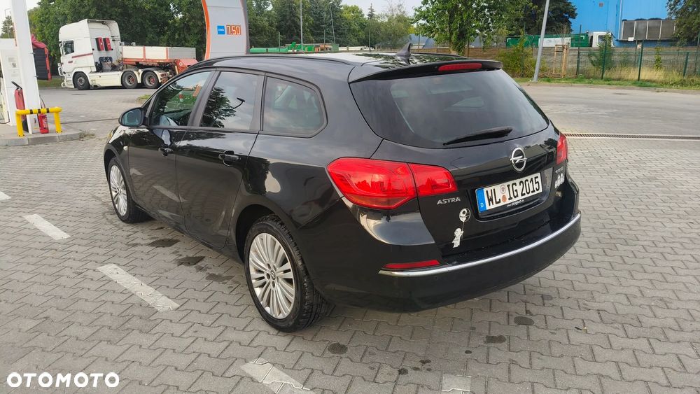 Opel Astra 1.4 Turbo Style - 8