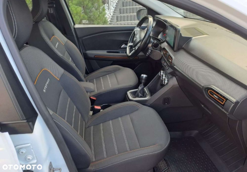 Dacia Sandero Stepway - 16