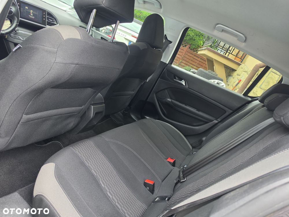 Peugeot 308 BlueHDi 120 Stop & Start Style - 21