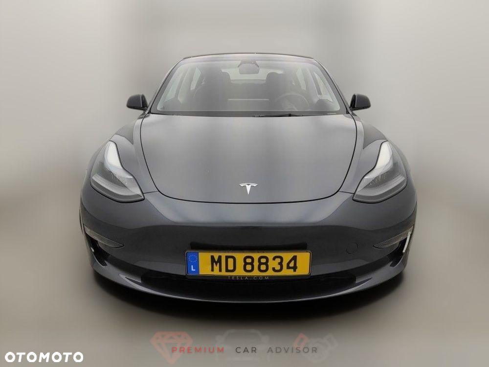 Tesla Model 3 Langstreckenbatterie Allradantrieb Dual Motor - 11
