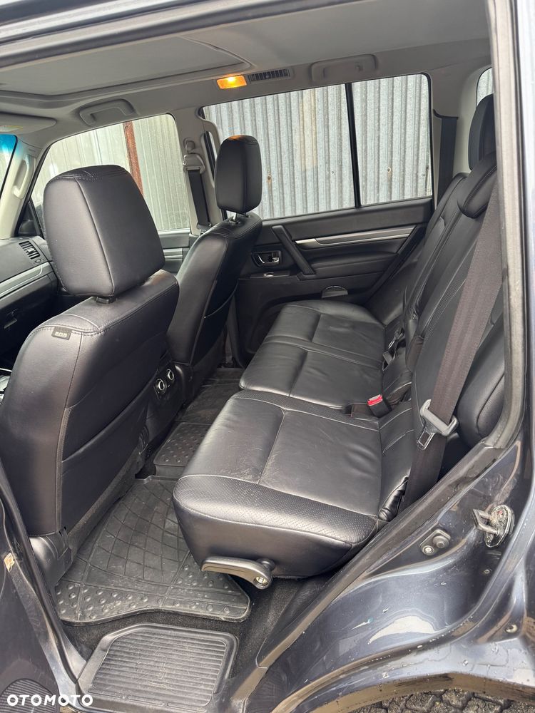 Mitsubishi Pajero 3.2 DID Instyle - 9