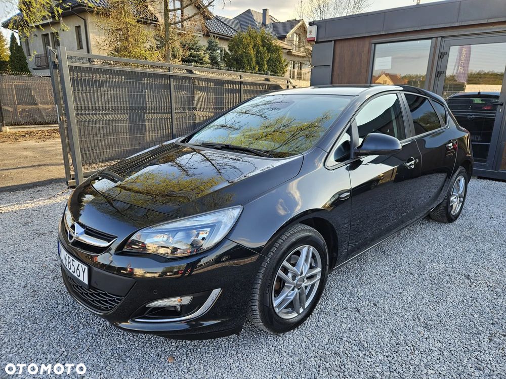 Opel Astra 1.4 Turbo Edition - 2