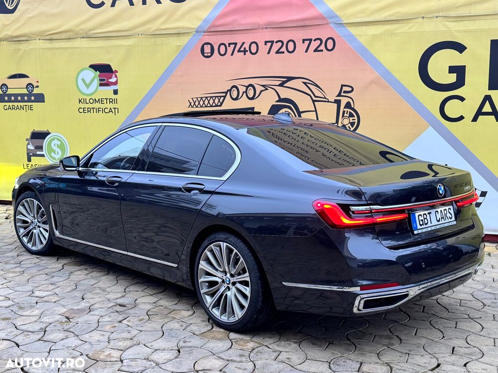 BMW Seria 7 745e - 25