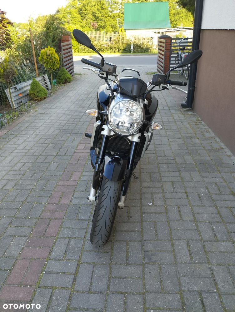 Aprilia Mana