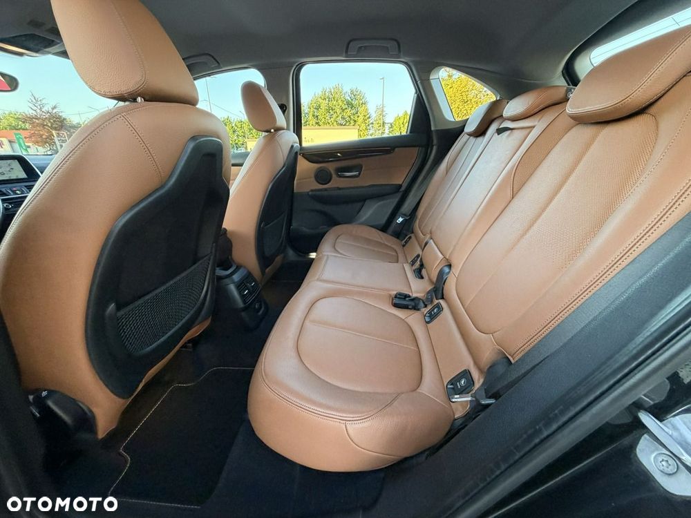BMW Seria 2 218d Sport-Aut Luxury Line - 26