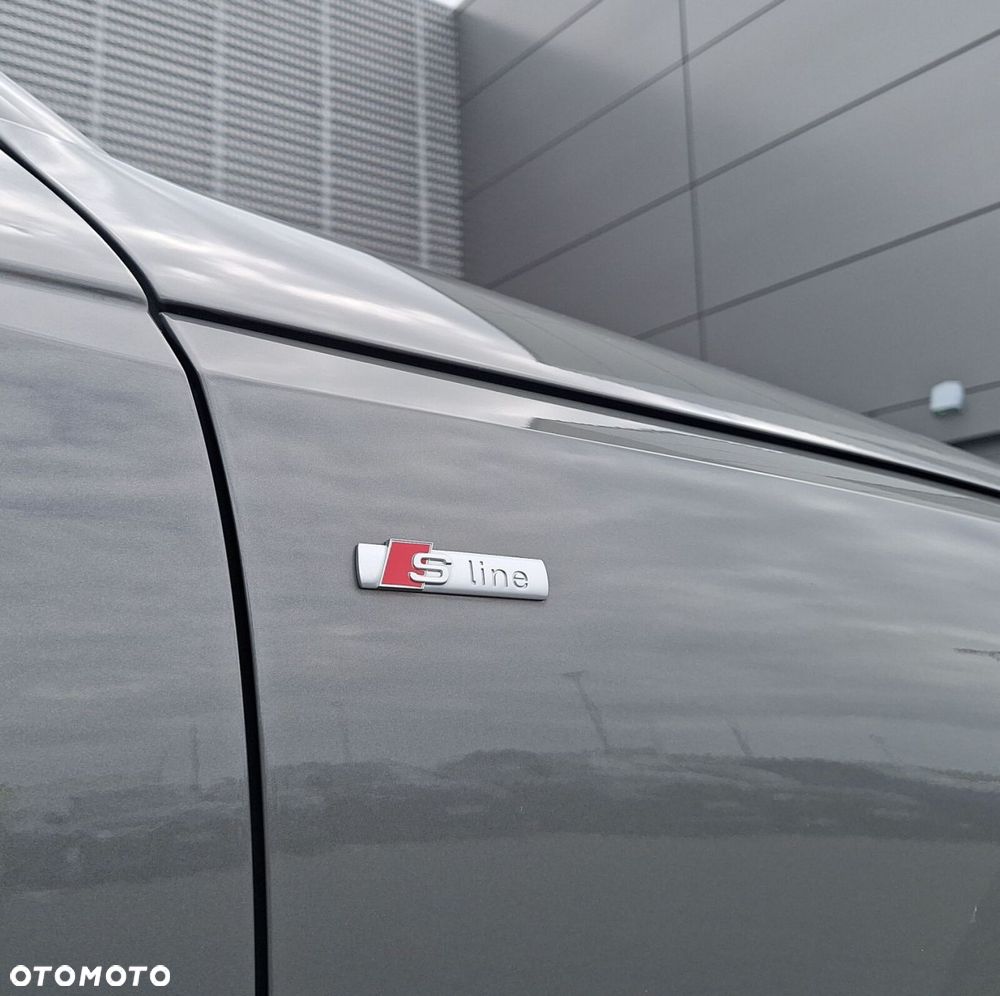 Audi A4 Avant 35 TFSI mHEV S Line S tronic - 28