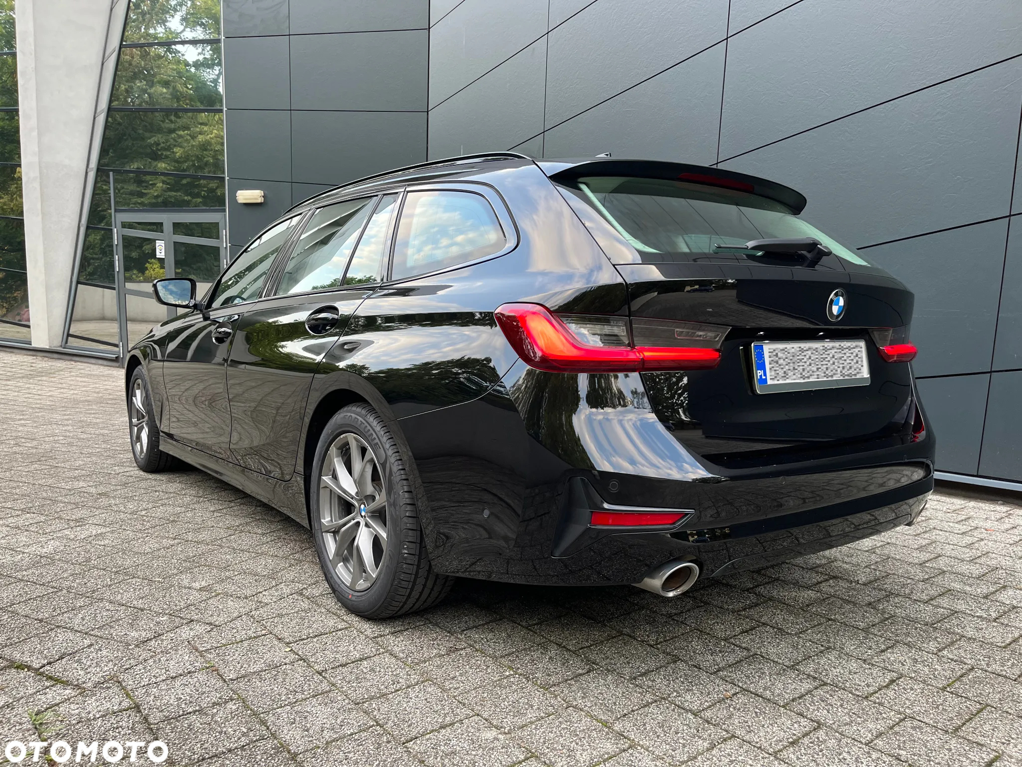 BMW Seria 3 320i Advantage sport - 4
