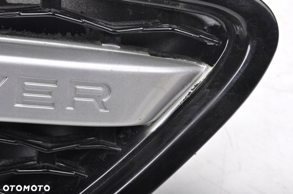RANGE ROVER SPORT L320 KRATKA BŁOTNIKA PRAWY PRZÓD - 3