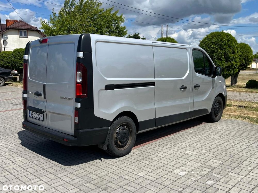 Renault Trafic - 15