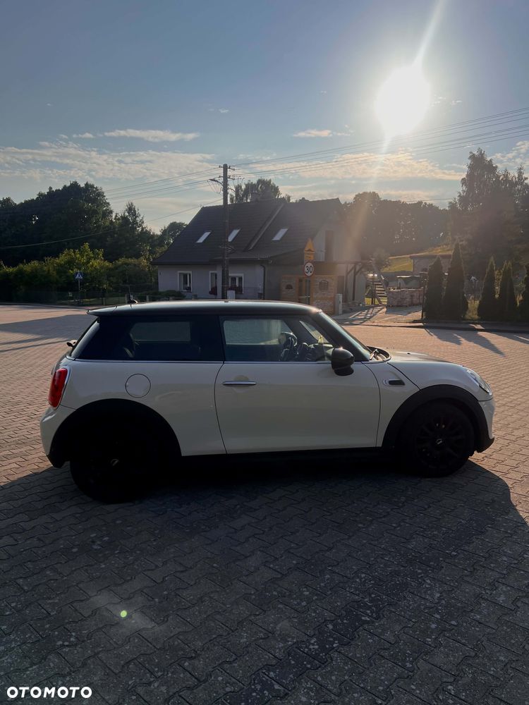 MINI Cooper Standard - 8