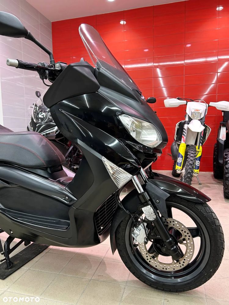 Yamaha X-max - 2