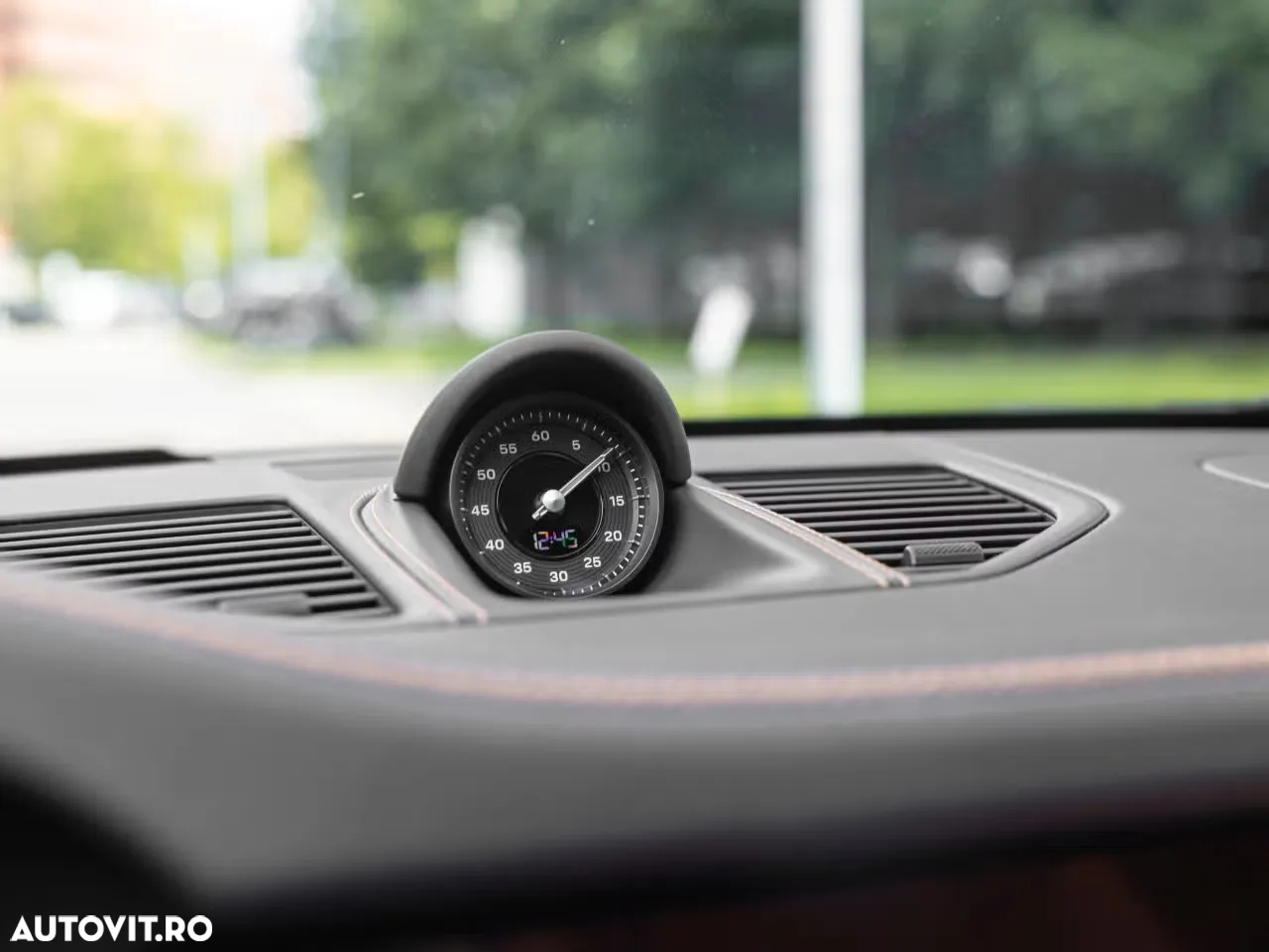 Porsche 911 Targa 4 GTS PDK - 22