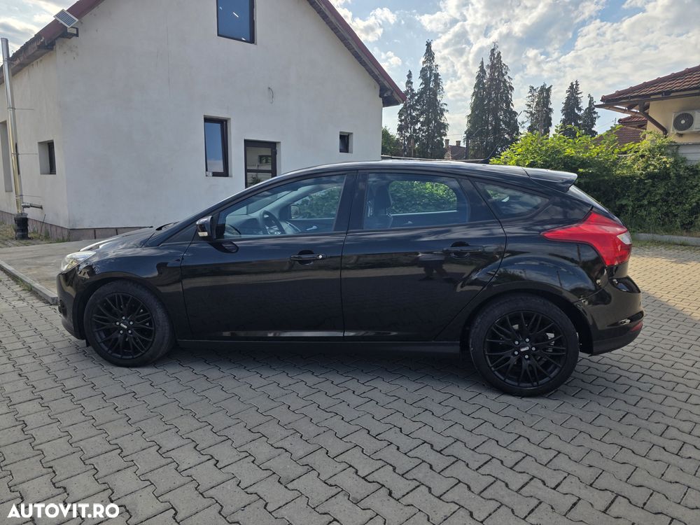 Ford Focus 1.6 TDCi ECOnetic 88g Start-Stopp-Sy Titanium - 9