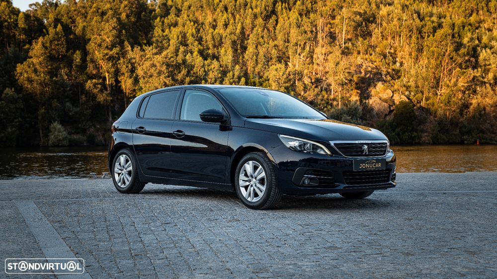 Peugeot 308 1.2 PureTech Style J17 - 1