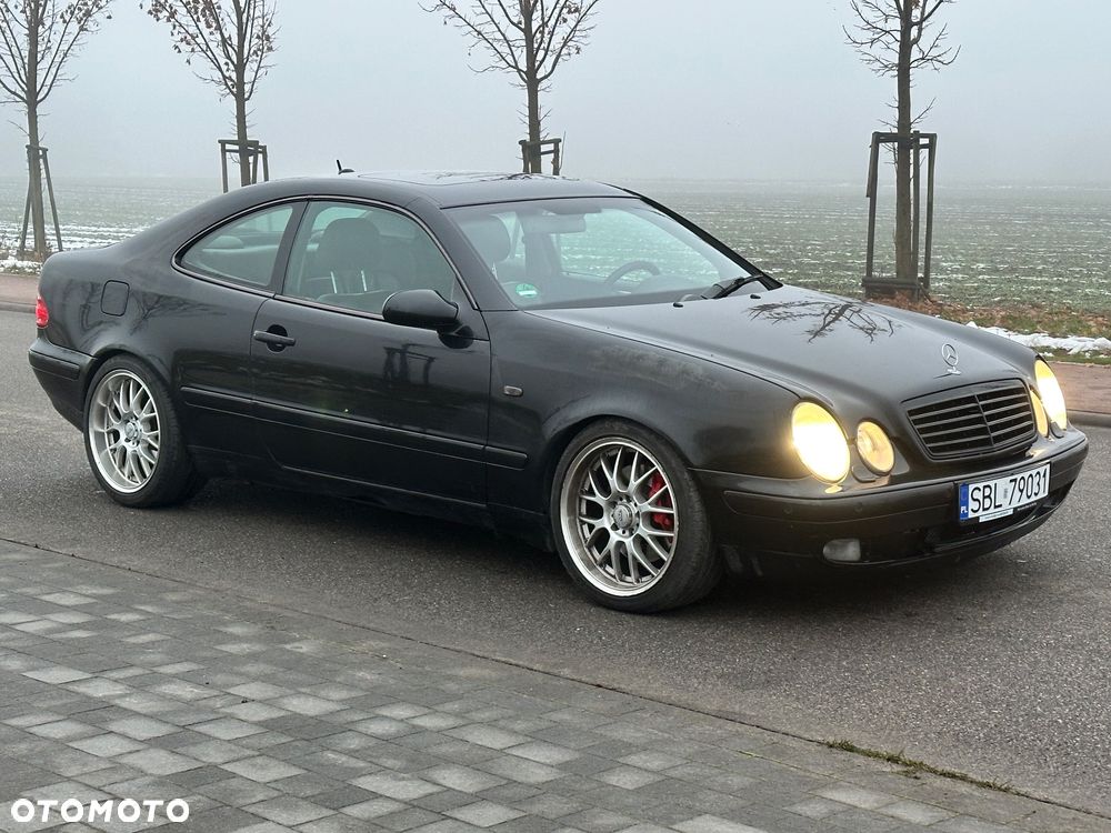 Mercedes-Benz CLK - 5