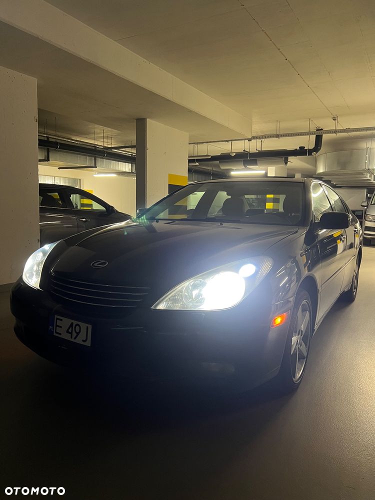 Lexus ES - 39