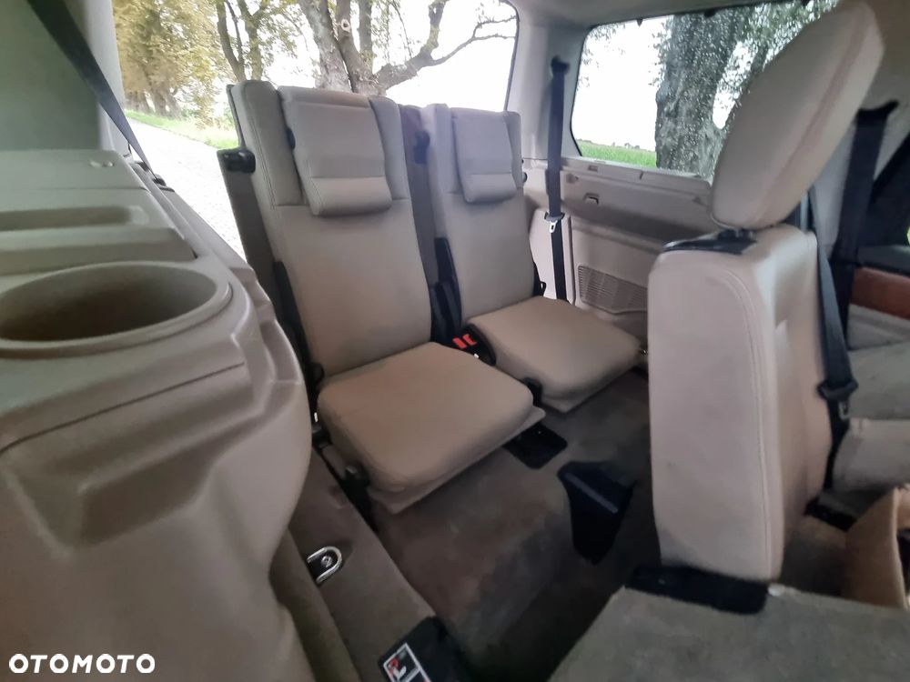 Land Rover Discovery 3.0 Si6 HSE Luxury - 8
