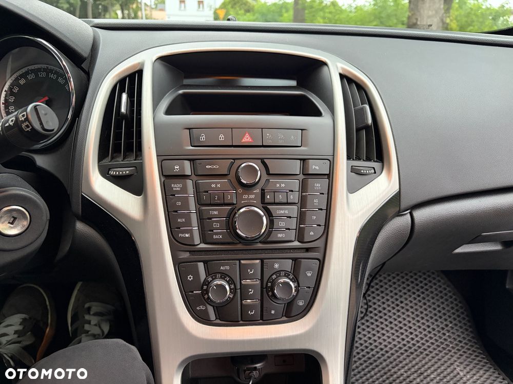 Opel Astra - 14
